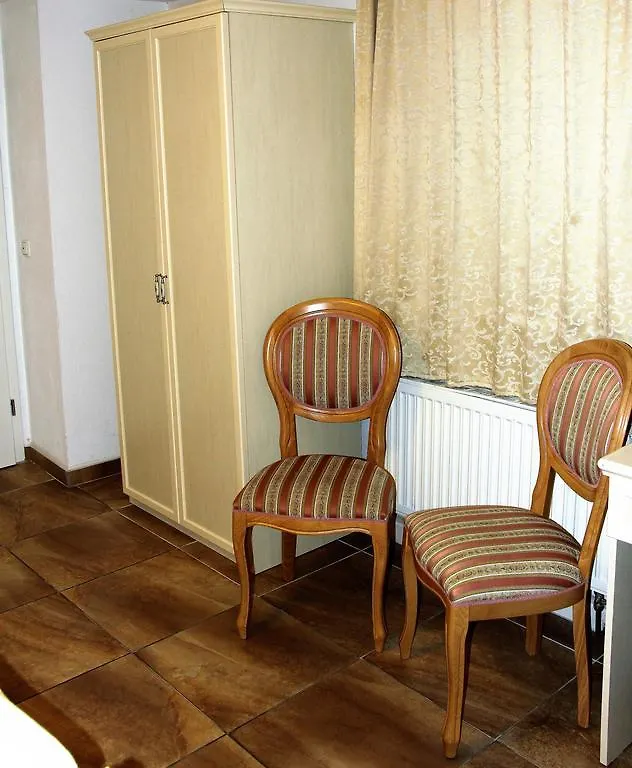 Hotel Villa Toscana Gersthofen